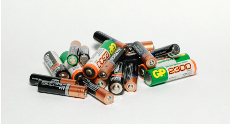 Comprendere le normative sulle batterie e sulle batterie usate