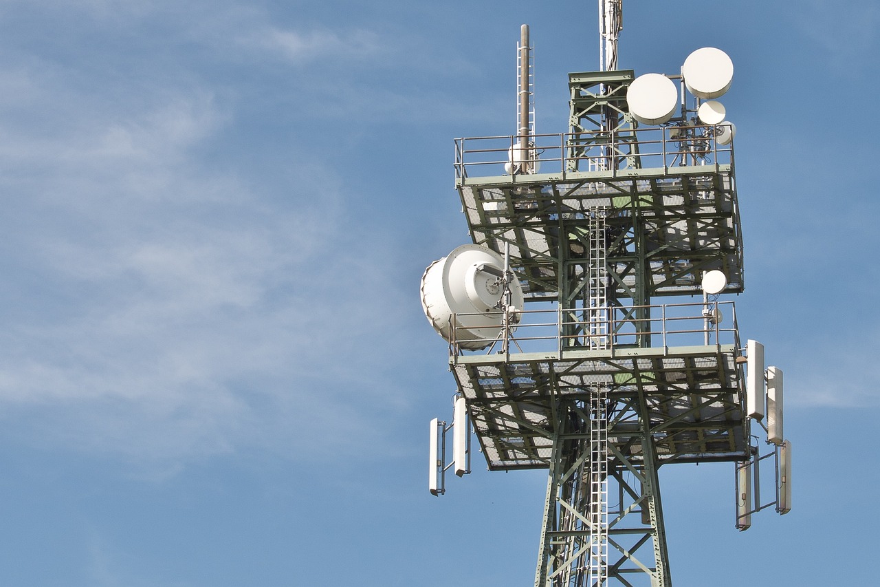 radio-mast-600837_1280